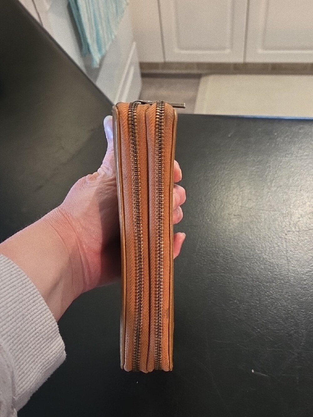Matt & Nat Tan Zip-Around Vegan Leather Wallet - Picture 4 of 11